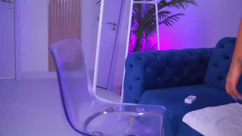 Nora online show from January 14, 10:38 am