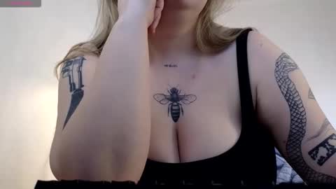 Call me Aphrodite online show from February 4, 7:25 am