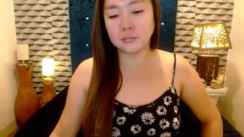 lovingmulberry online show from October 3, 1:13 am