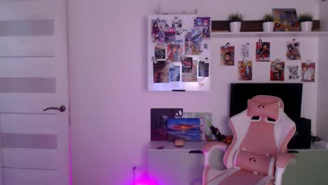 Loly online show from January 16, 1:27 am