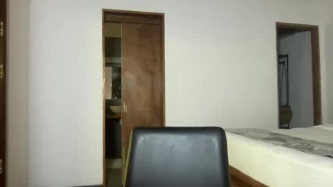 Lox online show from March 22, 4:10 pm