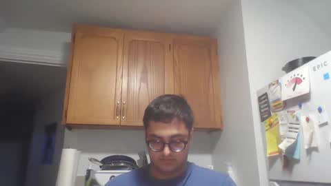 Snapshot of lpop81020 chatting on March 5, 11:01 pm lpop81020 online show from March 5, 11:01 pm