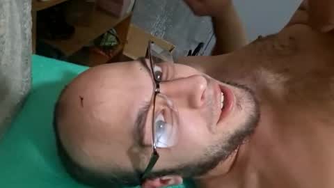 Snapshot of lshot_d chatting on November 24, 11:59 pm Lshot D online show from November 24, 11:59 pm