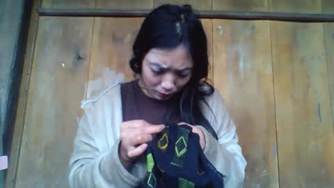 Snapshot of lsmbaby chatting on December 3, 12:40 am lsmbaby online show from December 3, 12:40 am