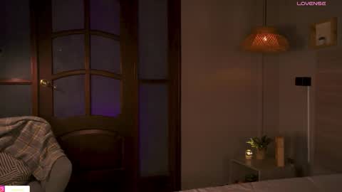  ---Goys incredible photographs online show from October 10, 1:21 pm