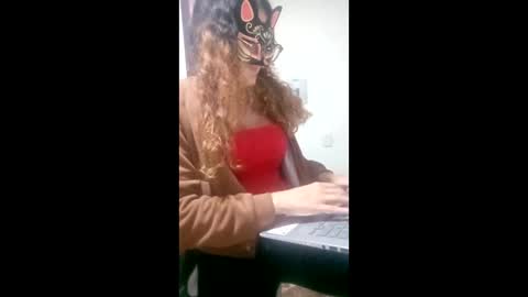 Snapshot of luana363 chatting on February 4, 11:20 pm luana363 online show from February 4, 11:20 pm