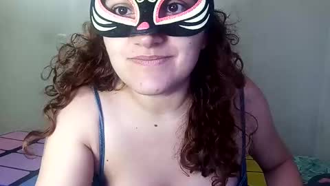 luanapowerful online show from January 17, 6:44 pm