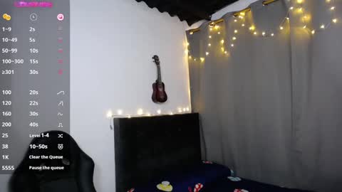 Snapshot of luandy_ chatting on December 6, 11:22 am lUAN online show from December 6, 11:22 am