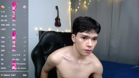 Snapshot of luandy_ chatting on January 3, 2:51 pm lUAN online show from January 3, 2:51 pm