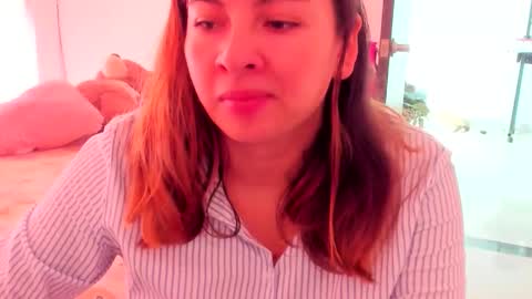 Snapshot of luara__01__lecat_1 chatting on April 2, 6:27 pm luara__01__lecat_1 online show from April 2, 6:27 pm