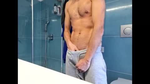 luca2828 online show from November 6, 12:17 pm