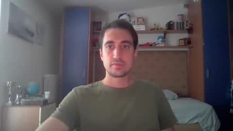 Snapshot of luca_f4 chatting on September 9, 2:38 pm Luca online show from September 9, 2:38 pm