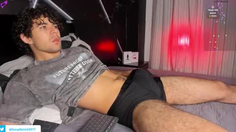 Snapshot of luca_ferrer_ chatting on September 14, 10:53 pm Luca Ferrer online show from September 14, 10:53 pm