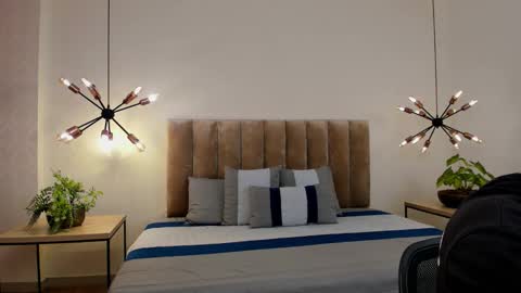 Snapshot of luca_morettii chatting on September 24, 12:19 pm luca_morettii online show from September 24, 12:19 pm