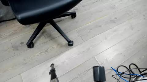 Snapshot of luca_morettii chatting on October 9, 12:14 pm luca_morettii online show from October 9, 12:14 pm