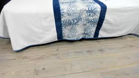 Snapshot of luca_morettii chatting on October 14, 12:17 pm luca_morettii online show from October 14, 12:17 pm