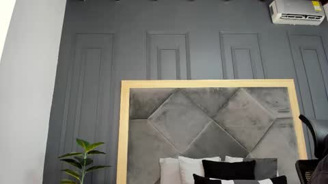 Snapshot of luca_morettii chatting on October 29, 12:07 pm luca_morettii online show from October 29, 12:07 pm