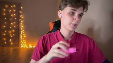 Lucas Gill online show from January 22, 12:27 am