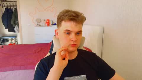 Lucas Gill online show from May 6, 1:16 pm