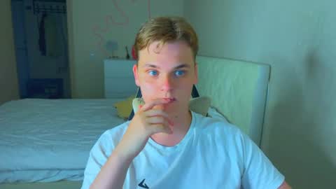 Lucas Gill online show from July 17, 5:07 pm