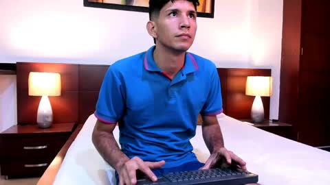 lucas_dream online show from April 29, 11:25 am