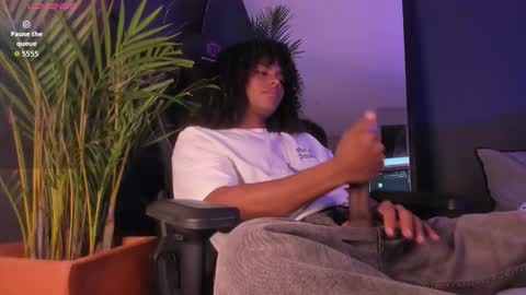   online show from October 22, 2:17 pm