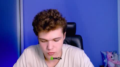 lucas_long_ online show from September 24, 1:25 pm