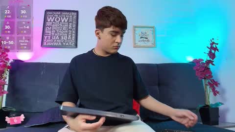 Lucas lovee online show from February 22, 3:18 am