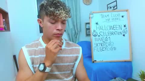 Lucas Luxx online show from October 29, 4:53 pm