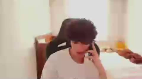 Snapshot of lucas_xo chatting on June 24, 6:40 pm lucas_xo online show from June 24, 6:40 pm