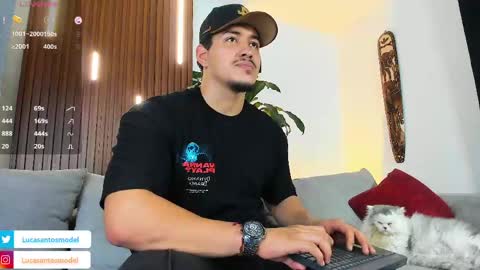 LUCA SANTOS online show from May 3, 3:34 am