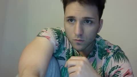 lucasbacon13 online show from December 16, 7:15 am