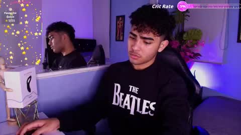 lucascarterr online show from September 18, 4:47 am