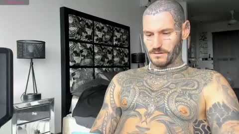 Snapshot of lucasexclusive chatting on December 3, 5:53 am lucasexclusive online show from December 3, 5:53 am