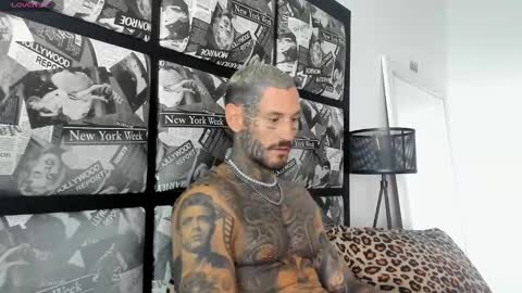 Snapshot of lucasexclusive chatting on February 12, 10:56 am lucasexclusive online show from February 12, 10:56 am
