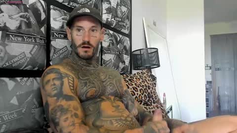 Snapshot of lucasexclusive chatting on March 7, 5:29 am lucasexclusive online show from March 7, 5:29 am