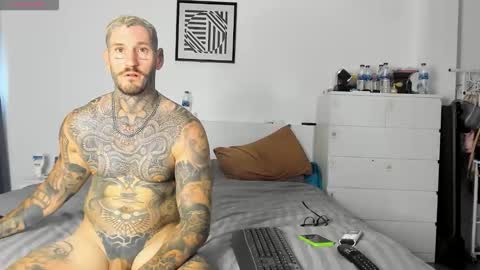 lucasexclusive online show from November 17, 5:57 am