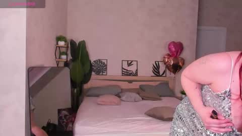 Gloria online show from March 3, 8:20 am