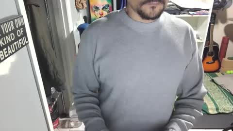 Snapshot of luchilove69 chatting on December 1, 6:46 pm Luchi Luchano online show from December 1, 6:46 pm