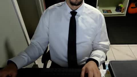 Snapshot of luchilove69 chatting on January 5, 7:39 pm Luchi Luchano online show from January 5, 7:39 pm