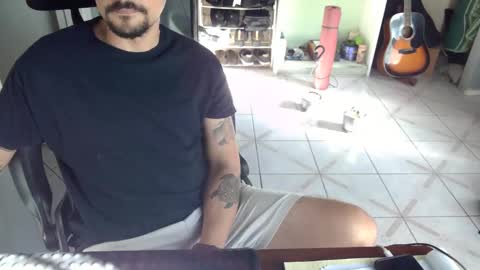 Snapshot of luchilove69 chatting on January 16, 9:41 pm Luchi Luchano online show from January 16, 9:41 pm