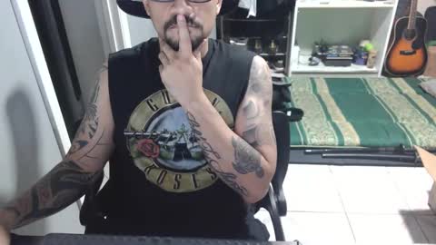 Snapshot of luchilove69 chatting on January 18, 8:56 pm Luchi Luchano online show from January 18, 8:56 pm