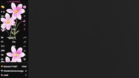 Snapshot of lucia_rivera01 chatting on January 9, 6:47 pm Lucia online show from January 9, 6:47 pm