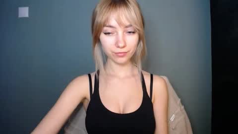 Lucy online show from February 9, 7:45 am