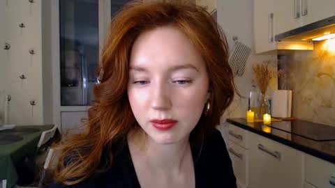 Lucia online show from February 5, 4:14 pm