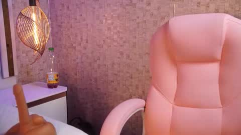 luciana_agudelo online show from January 5, 7:50 pm