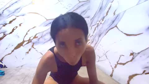 Snapshot of luciana_daza chatting on May 17, 1:25 am Luciana online show from May 17, 1:25 am