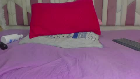 instagram luciana417  online show from December 16, 6:21 am
