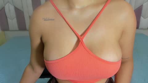 instagram luciana417  online show from January 9, 3:04 am