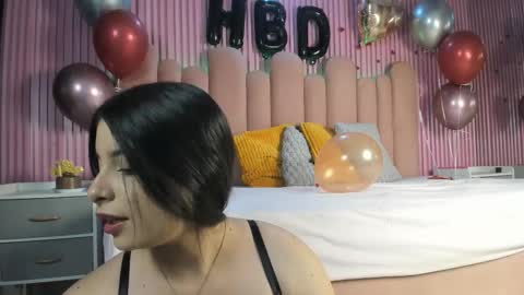 lucianablake online show from March 3, 4:18 am